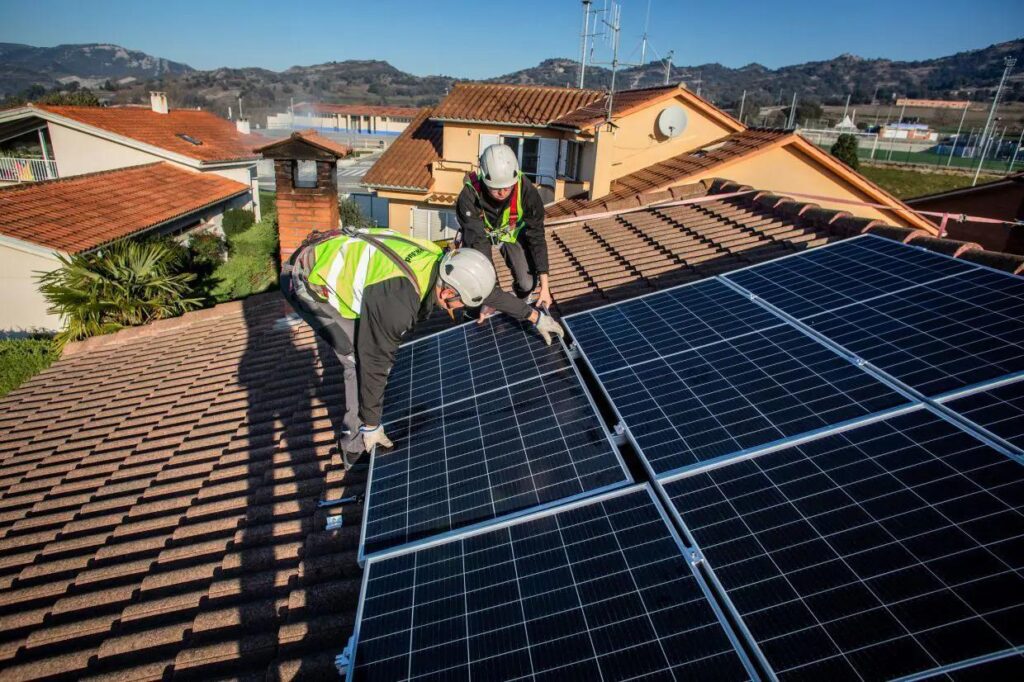 Best Solar Company in Pakistan: Powering a Sustainable Future